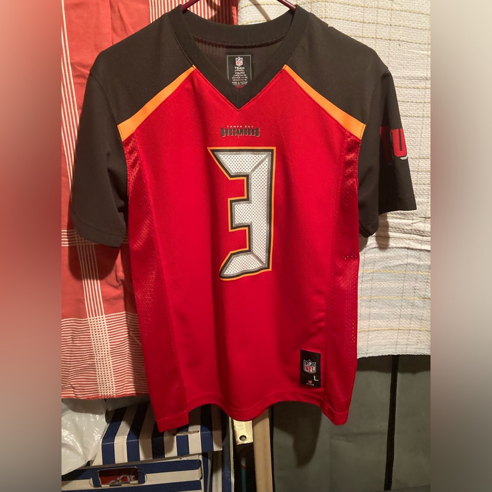 Jameis Winston Tampa Bay Buccaneers NFL jersey kids large